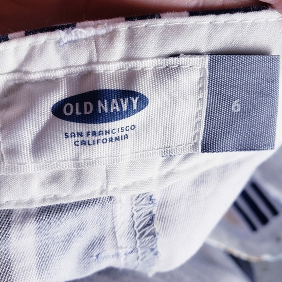 Old Navy Colorful Block Pattern Shorts Flat Front Chino Women's 6 Geometric EUC - Picture 6 of 8